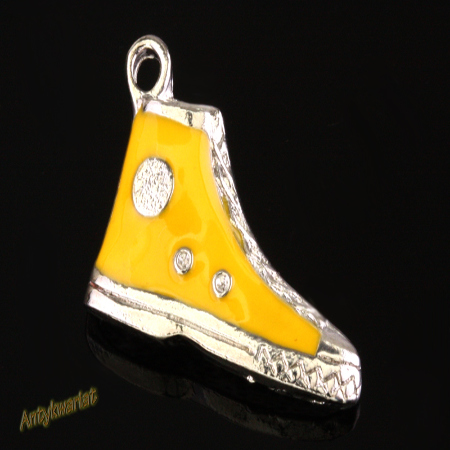 ZAWIESZKA CHARMS BUT 24mm 2szt