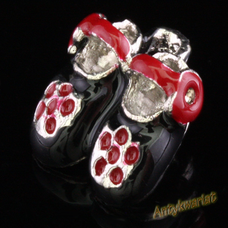 ZAWIESZKA CHARMS 3D BUT...