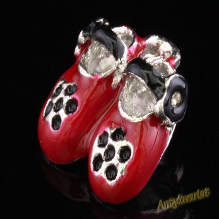 ZAWIESZKA CHARMS 3D BUT...