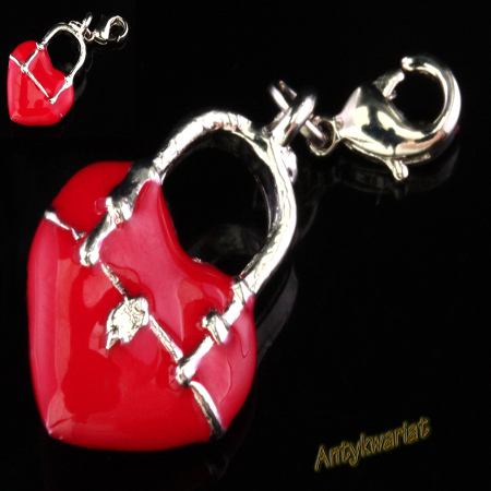 ZAWIESZKA CHARMS 3D MAX...