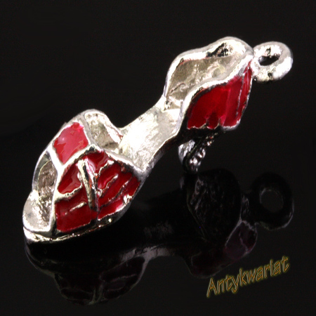 ZAWIESZKA CHARMS 3D BUT...