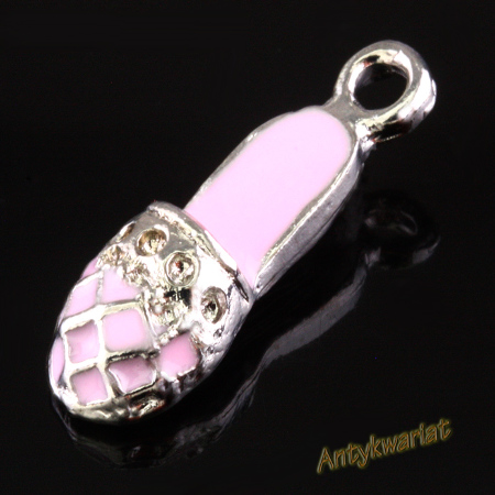 ZAWIESZKA CHARMS 3D KLAPEK...