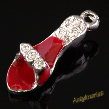 ZAWIESZKA CHARMS 3D KLAPEK...