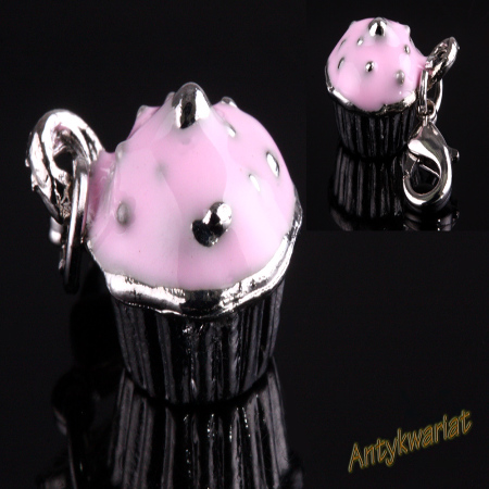 ZAWIESZKA CHARMS 3D MAX...