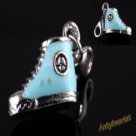 ZAWIESZKA CHARMS 3D MAX...