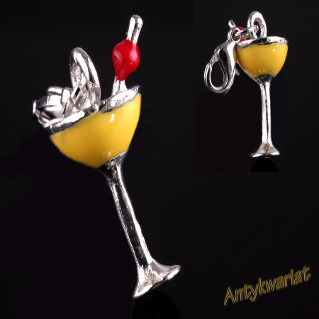 ZAWIESZKA CHARMS 3D MAX...