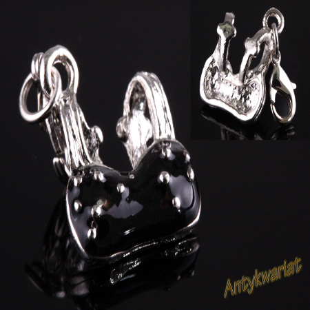 ZAWIESZKA CHARMS 3D MAX...