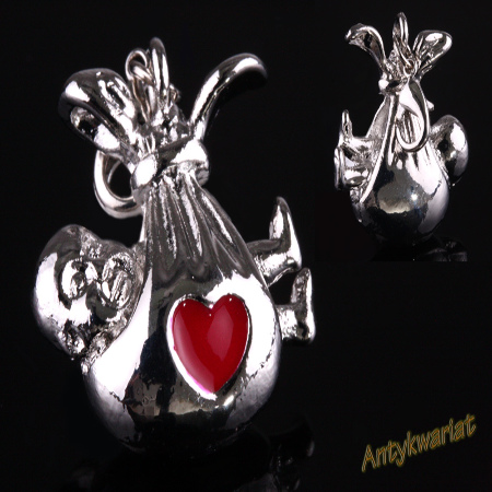 ZAWIESZKA CHARMS 3D MAX...