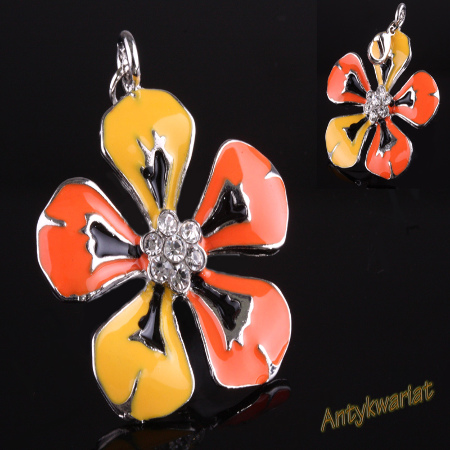 ZAWIESZKA CHARMS DUŻY KWIAT...