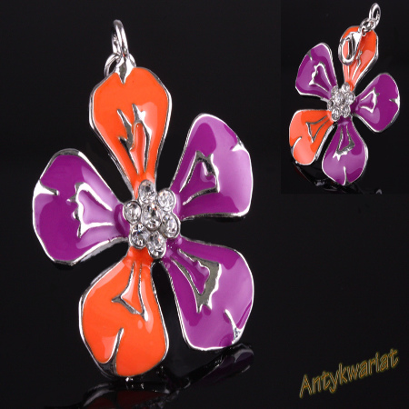 ZAWIESZKA CHARMS DUŻY KWIAT...