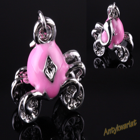 ZAWIESZKA CHARMS 3D MAX...