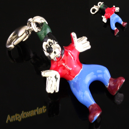 ZAWIESZKA CHARMS 3D MAX...