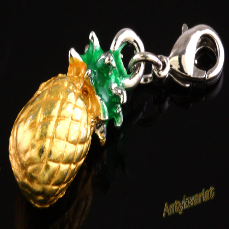 ZAWIESZKA CHARMS 3D MAX...