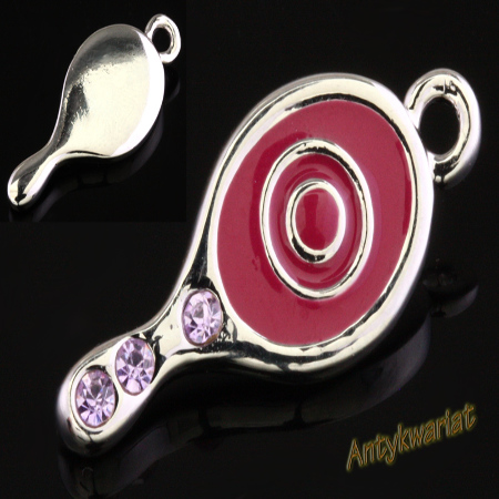 ZAWIESZKA CHARMS 3D...