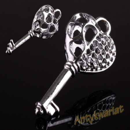 ZAWIESZKA BALI CHARMS 3D...