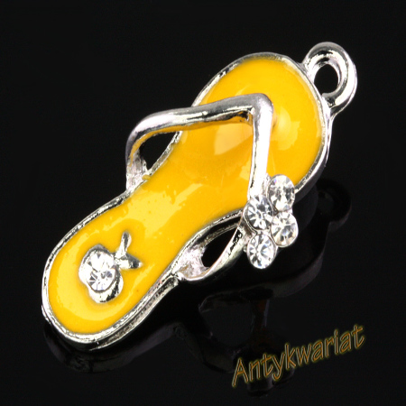 ZAWIESZKA CHARMS KLAPEK...
