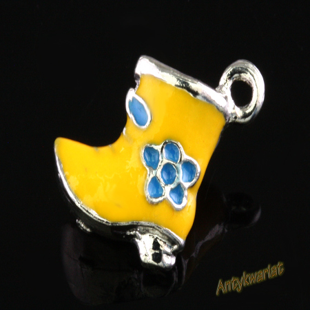 ZAWIESZKA CHARMS 3D BUT...