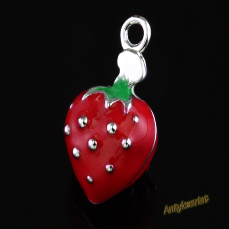 ZAWIESZKA CHARMS 3D...