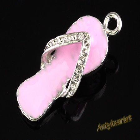 ZAWIESZKA CHARMS 3D KLAPEK...