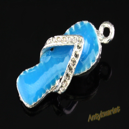 ZAWIESZKA CHARMS 3D KLAPEK...