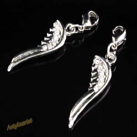 ZAWIESZKA CHARMS 3D...