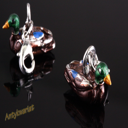 ZAWIESZKA CHARMS 3D MAX...