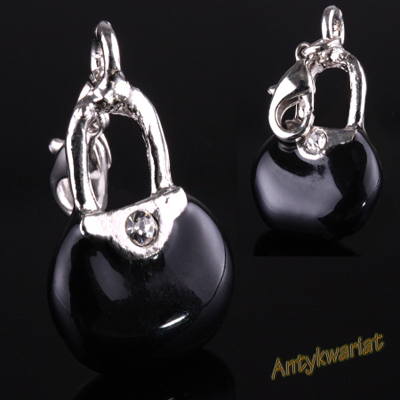 ZAWIESZKA CHARMS 3D MAX...