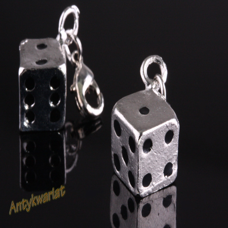 ZAWIESZKA CHARMS 3D MAX...