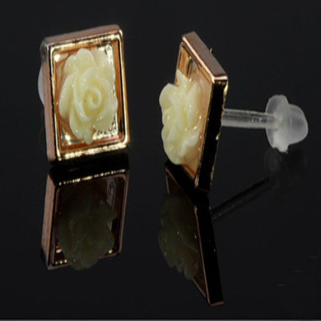 KOLCZYKI SZTYFTY RÓŻA...