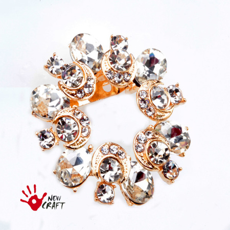 BROSZKA VINTAGE 42mm 1SZT