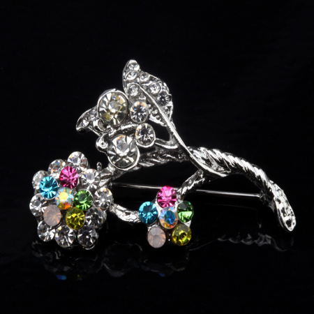 BROSZKA VINTAGE 49mm 1SZT